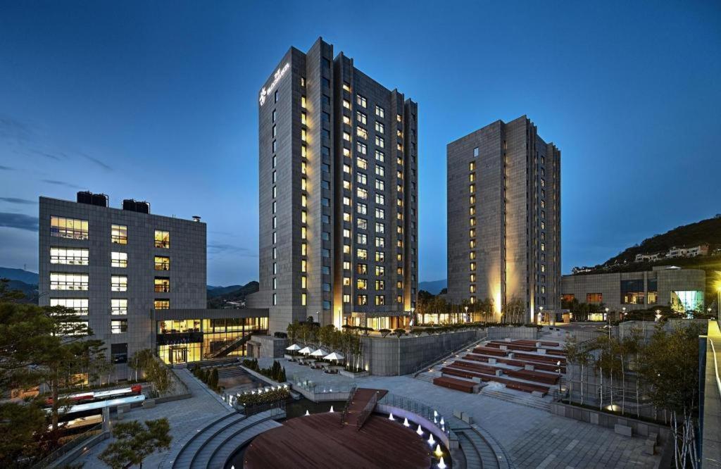 The Bloomvista Yangpyeong Exterior foto